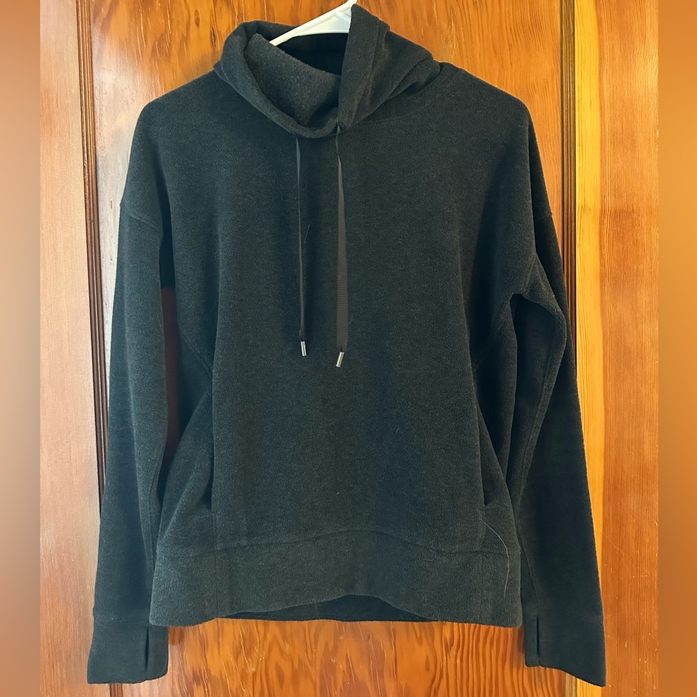 Lululemon Pullover